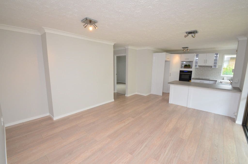 16 Brighton Street, Biggera Waters QLD 4216, Biggera Waters - Thumbnail 3