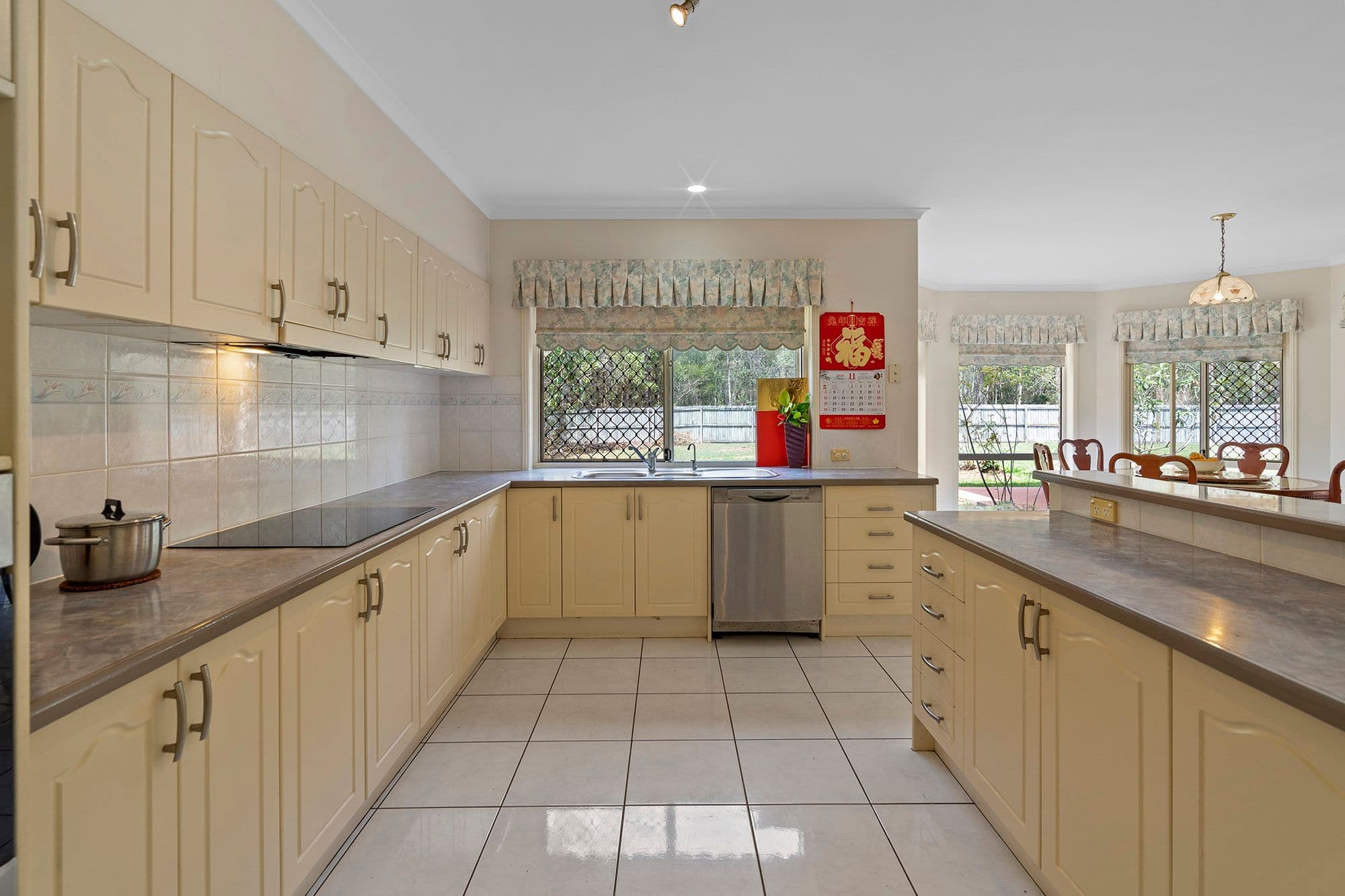 218 Parkview Crescent, Cornubia QLD 4130, Cornubia - Thumbnail 6