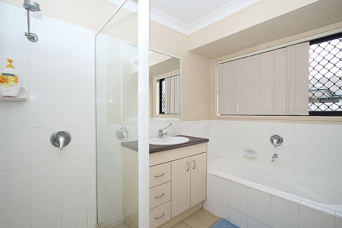 9 Baden Jones Way, North Booval QLD 4304, North Booval - Thumbnail 5