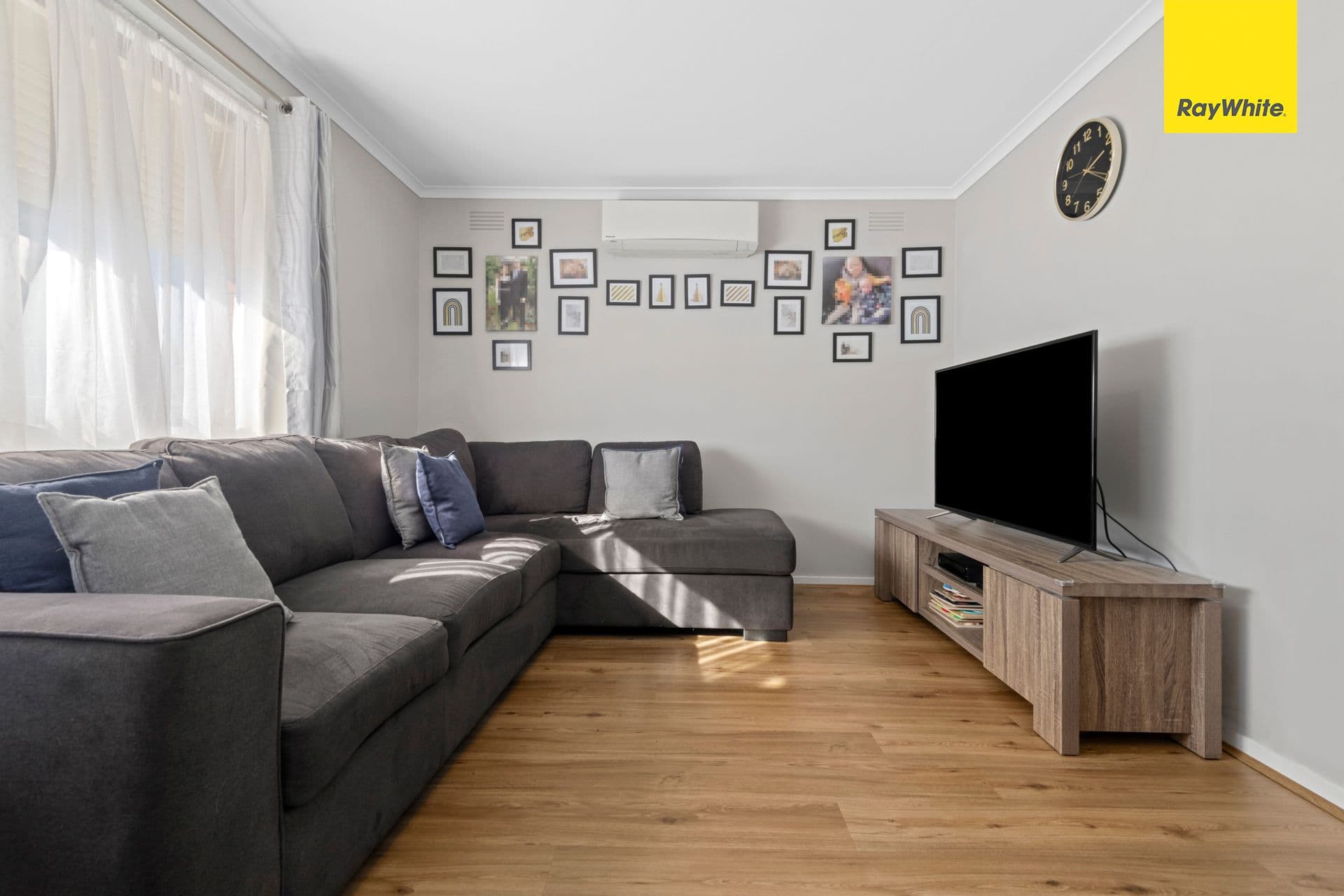 43-45 Exford Road, Melton South VIC 3338, Melton South - Thumbnail 3