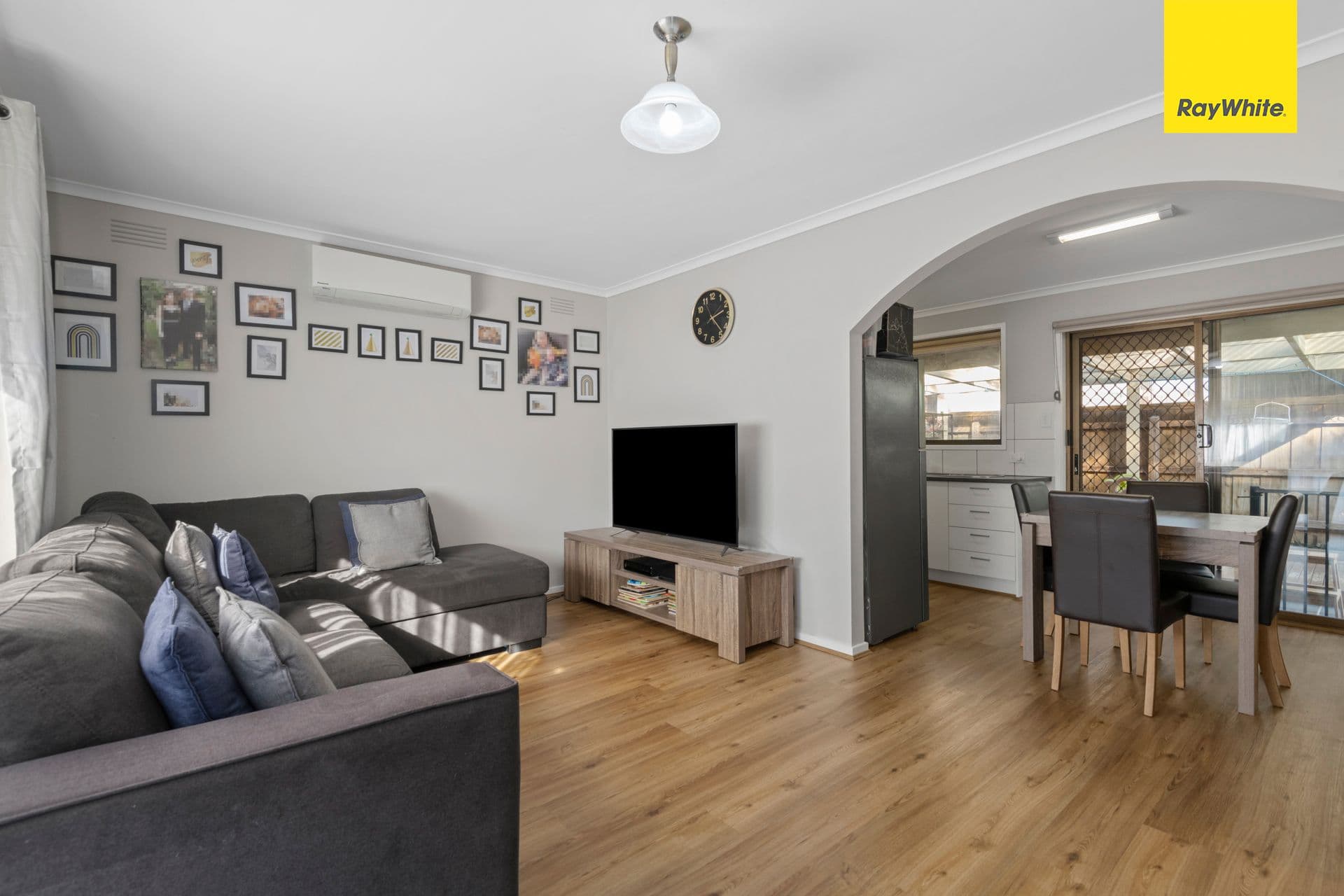 43-45 Exford Road, Melton South VIC 3338, Melton South - Thumbnail 4