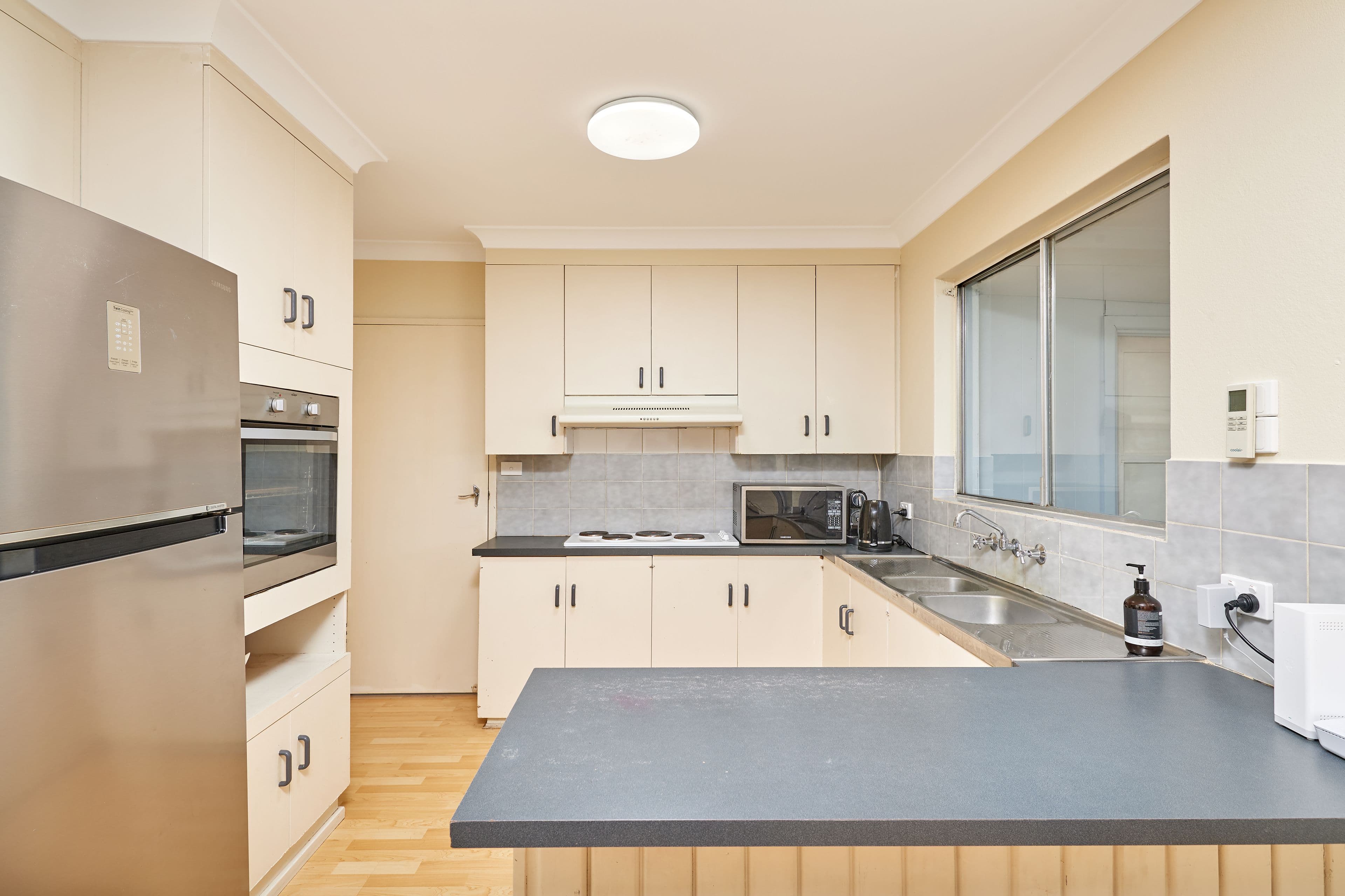 2 Marloo Crescent, Kooringal NSW 2650, Kooringal - Thumbnail 4