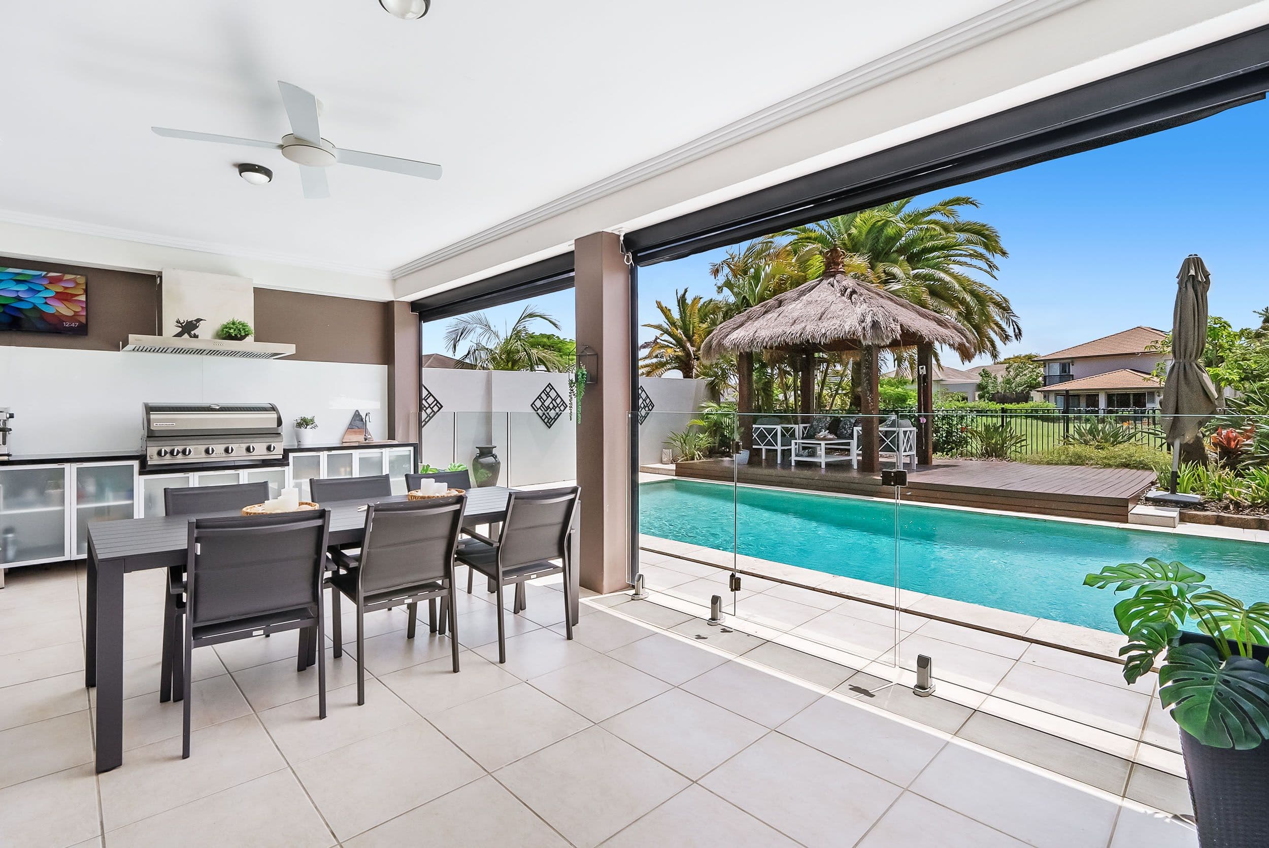 2546 Gracemere Circuit West, Hope Island QLD 4212, Hope Island - Thumbnail 7