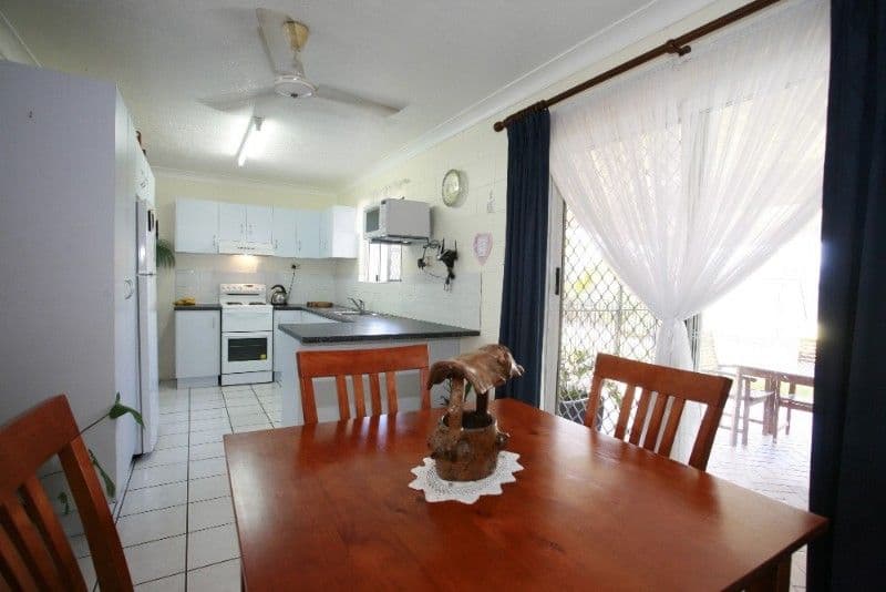 6 Doncaster Way, MOUNT LOUISA QLD 4814, Mount Louisa - Thumbnail 8