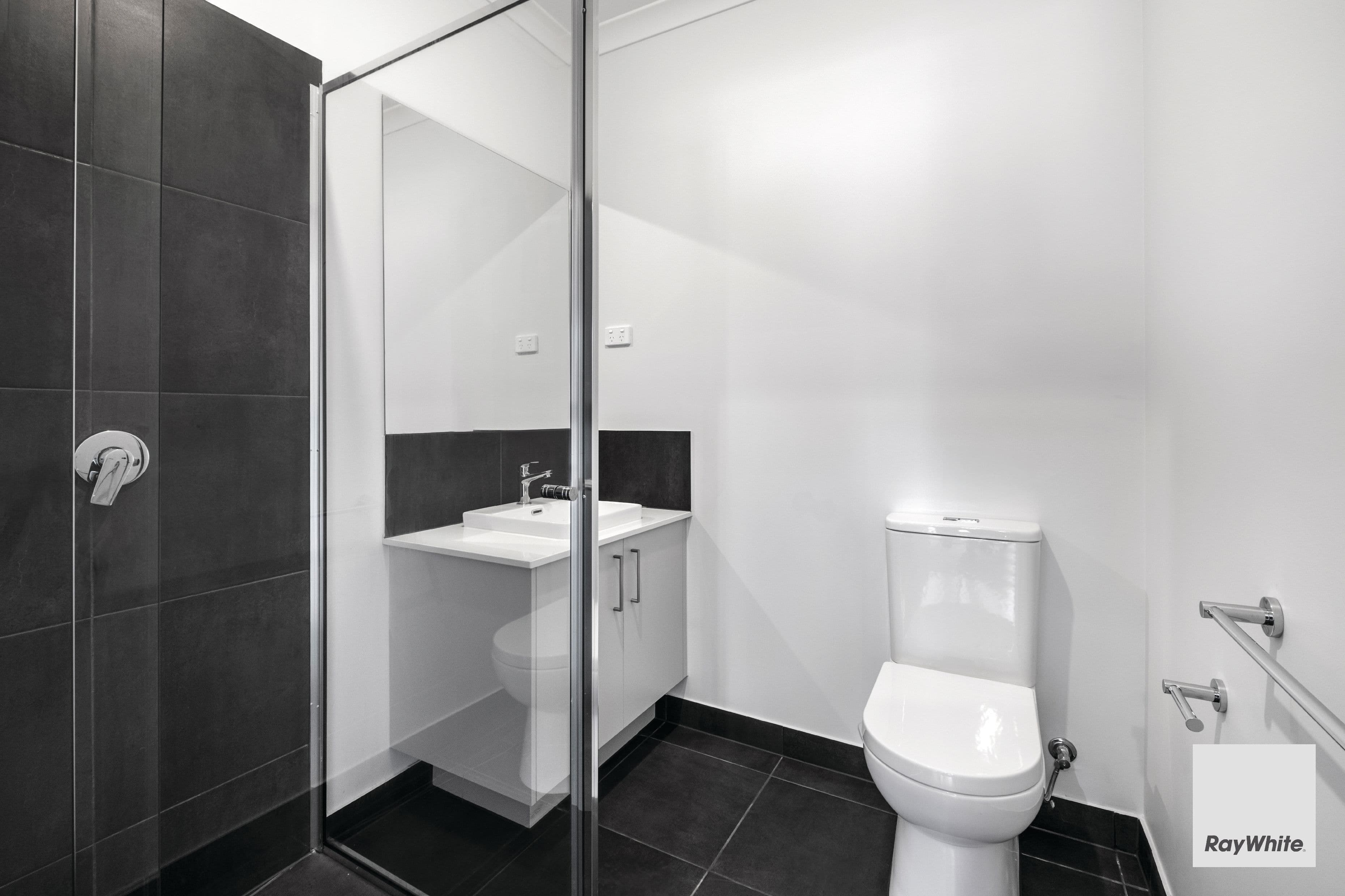5 Homage Avenue, FRASER RISE VIC 3336, Fraser Rise - Thumbnail 5
