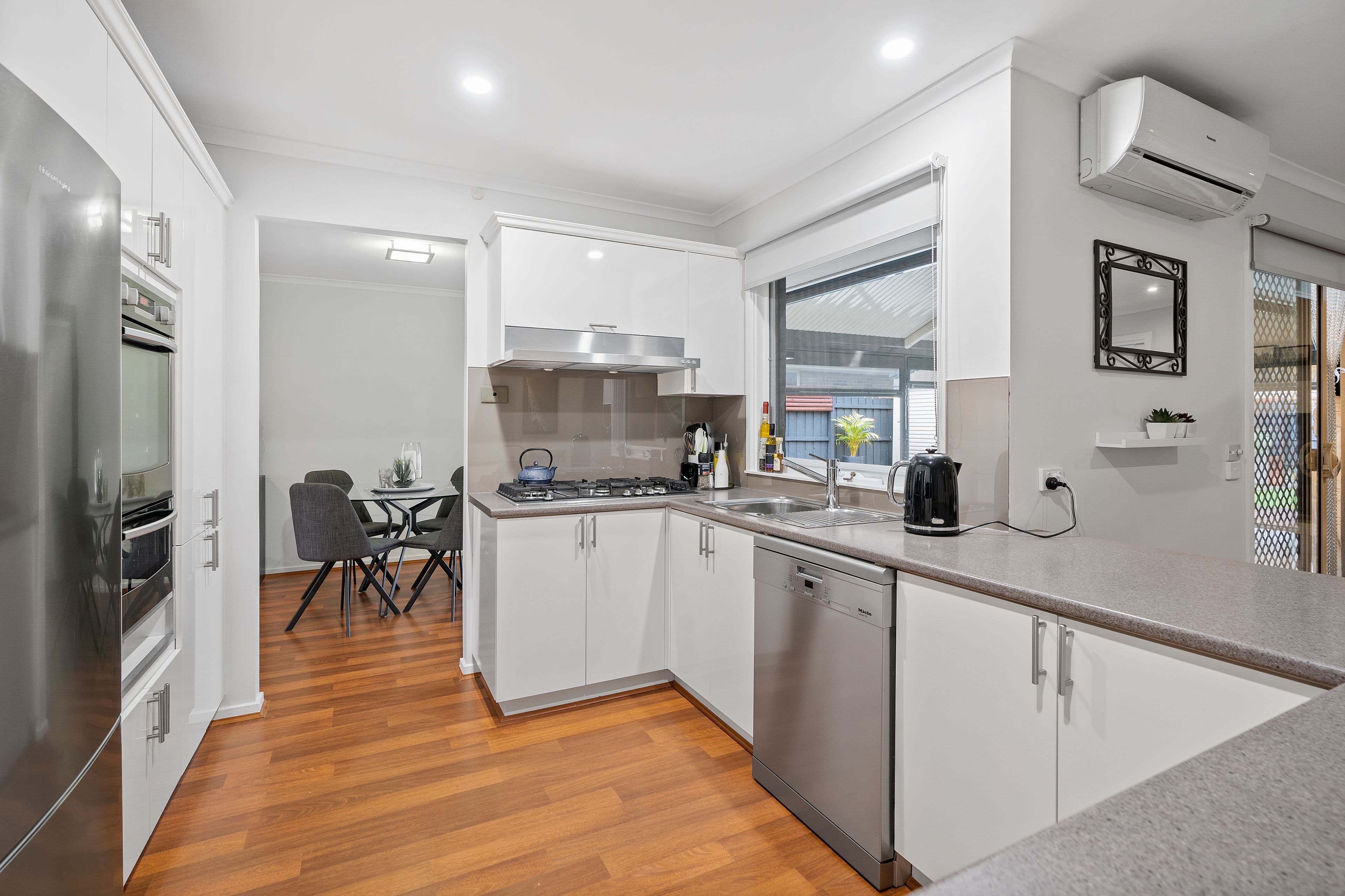 34 Laanecoorie Drive, Lysterfield VIC 3156, Lysterfield - Thumbnail 7