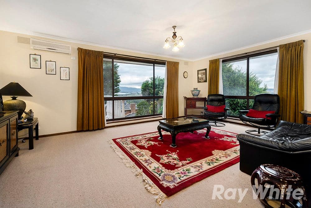 71 Grandview Road, Wheelers Hill VIC 3150, Wheelers Hill - Thumbnail 3