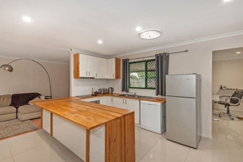 108 Mabel Street, Oxley QLD 4075, Oxley - Thumbnail 4