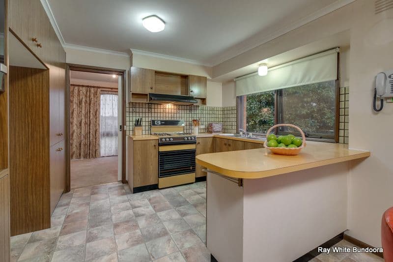 15 Blackman Avenue, MILL PARK VIC 3082, Mill Park - Thumbnail 3