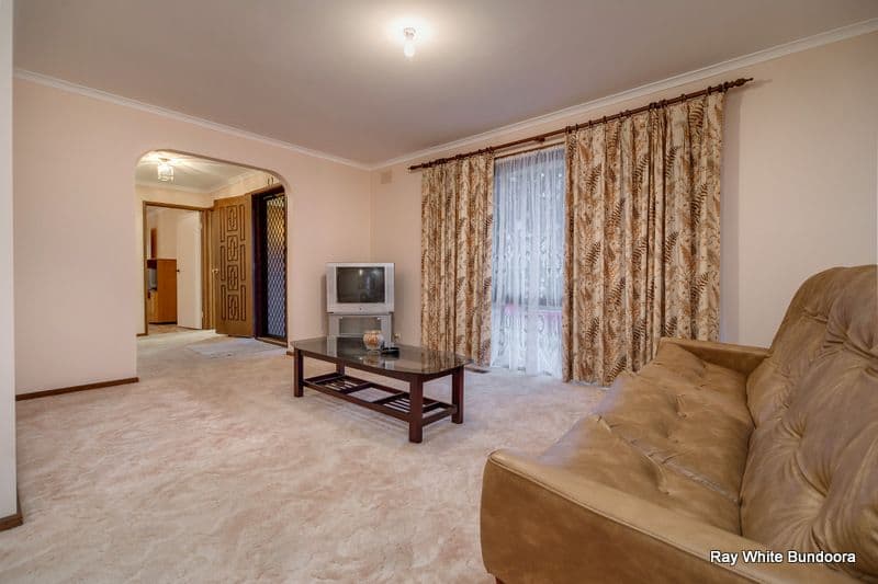 15 Blackman Avenue, MILL PARK VIC 3082, Mill Park - Thumbnail 4