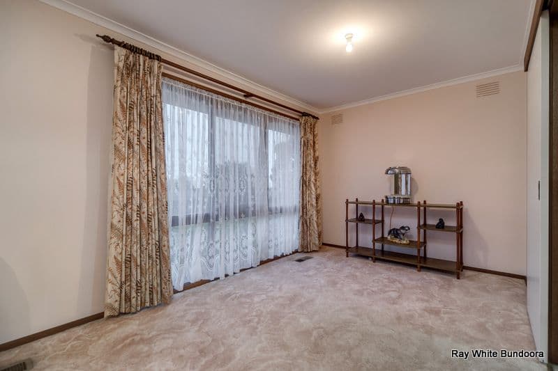 15 Blackman Avenue, MILL PARK VIC 3082, Mill Park - Thumbnail 5