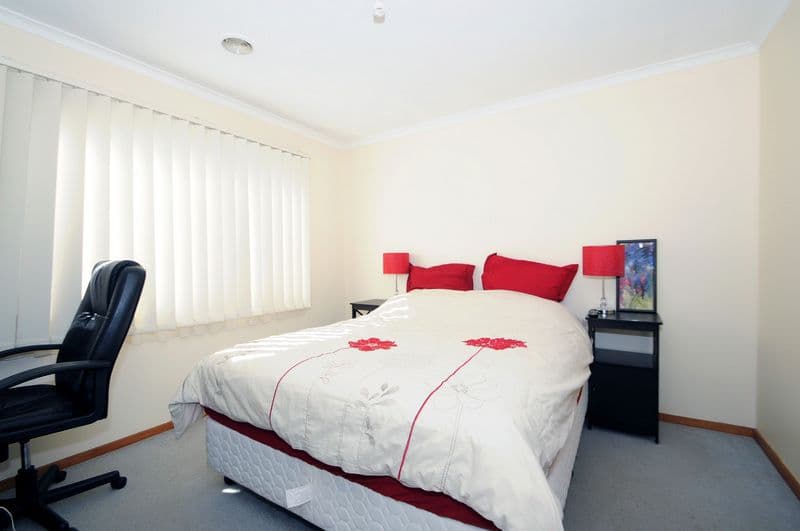 14 James McFarlane Wynd, Skye VIC 3977, Skye - Thumbnail 8