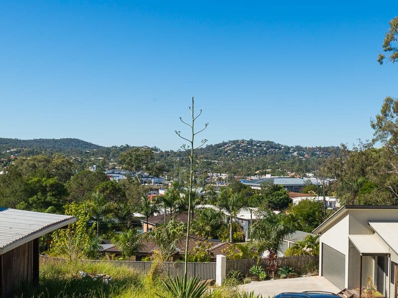 34 Abang Street, Tanah Merah QLD 4128, Tanah Merah - Thumbnail 2