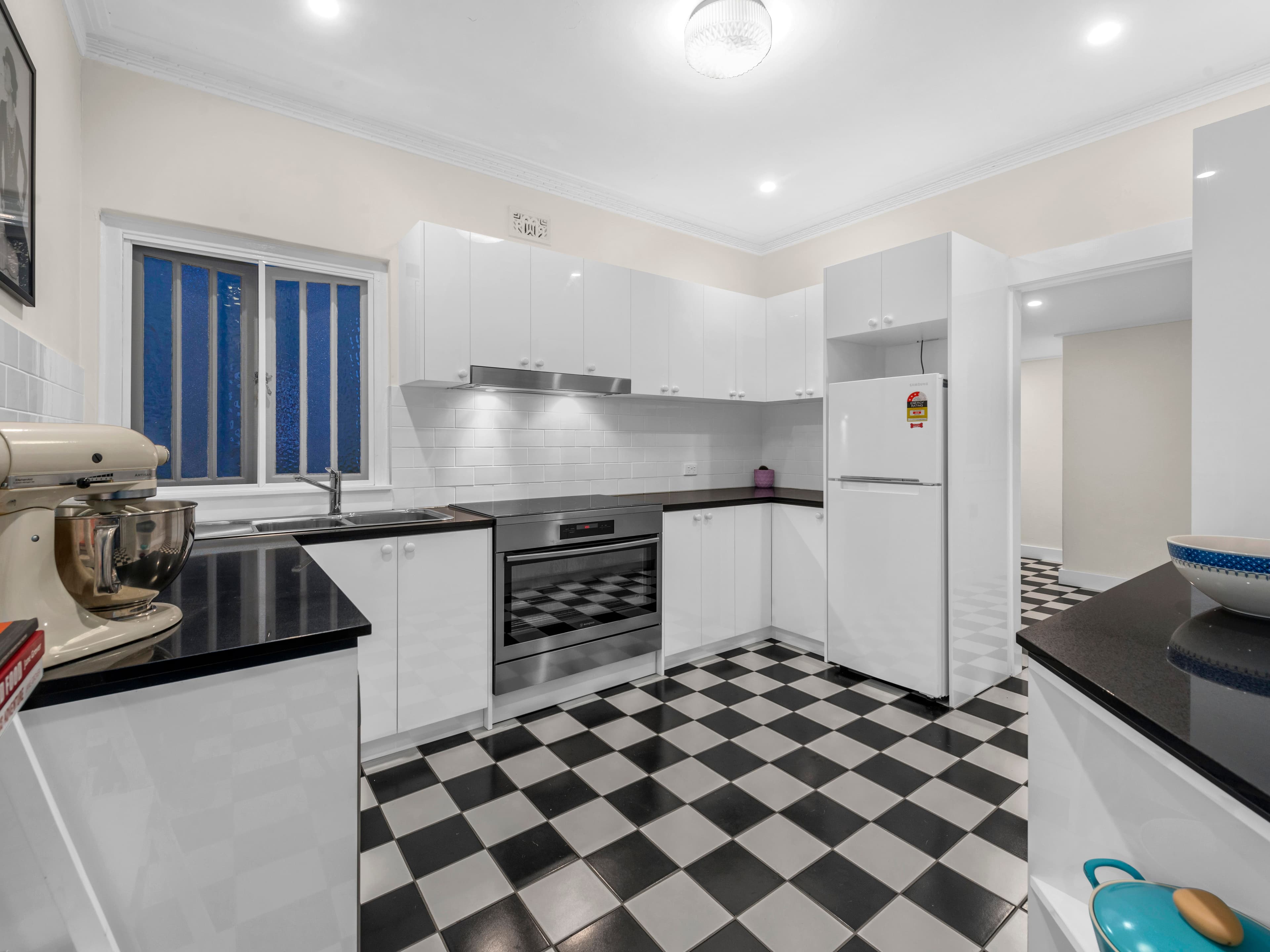 5 Duhig Avenue, Coorparoo QLD 4151, Coorparoo - Thumbnail 4