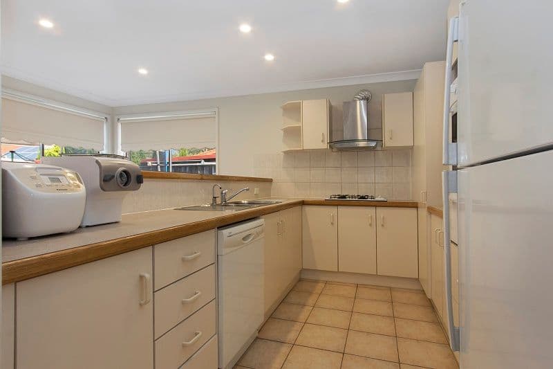 169 Woodcroft Drive, Woodcroft - Thumbnail 4