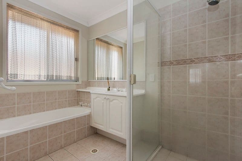 169 Woodcroft Drive, Woodcroft - Thumbnail 8