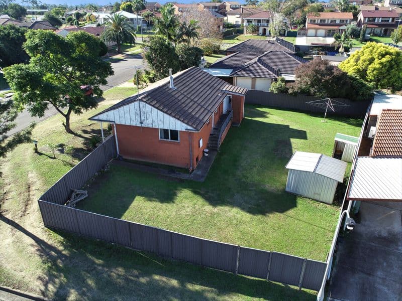 6 Joanna Street, South Penrith - Image 1