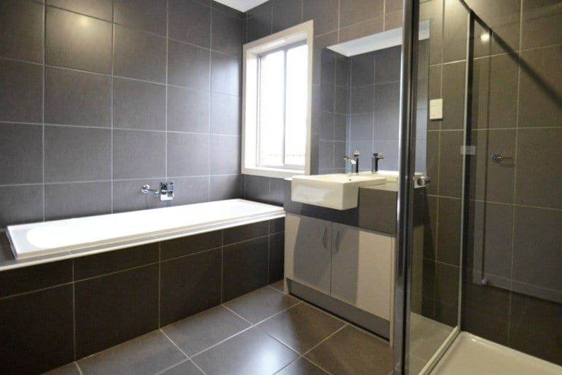 42 Dunraven Crescent, DOREEN VIC 3754, Doreen - Thumbnail 7