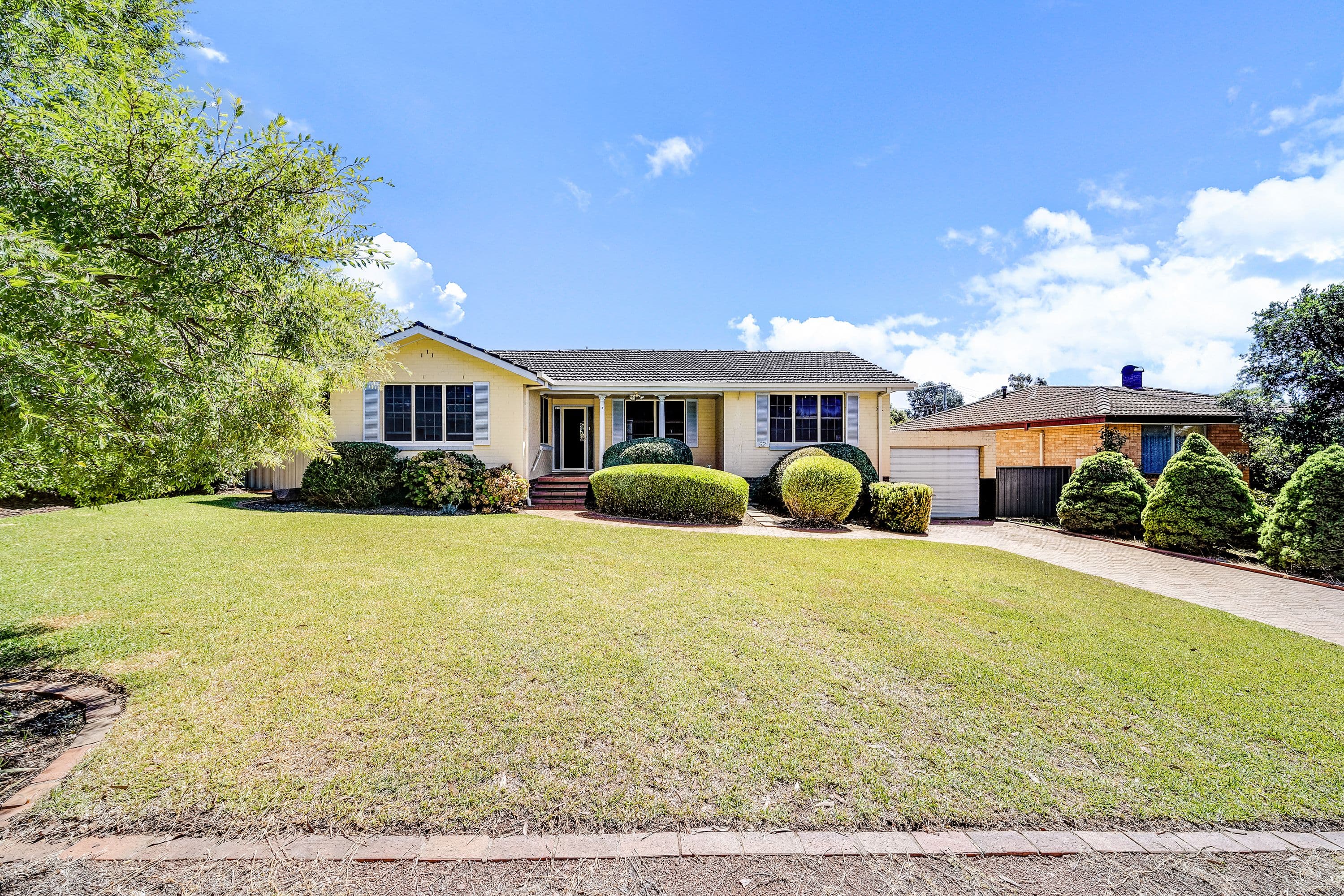 52 Bundey Street, Higgins ACT 2615, Higgins - Thumbnail 2