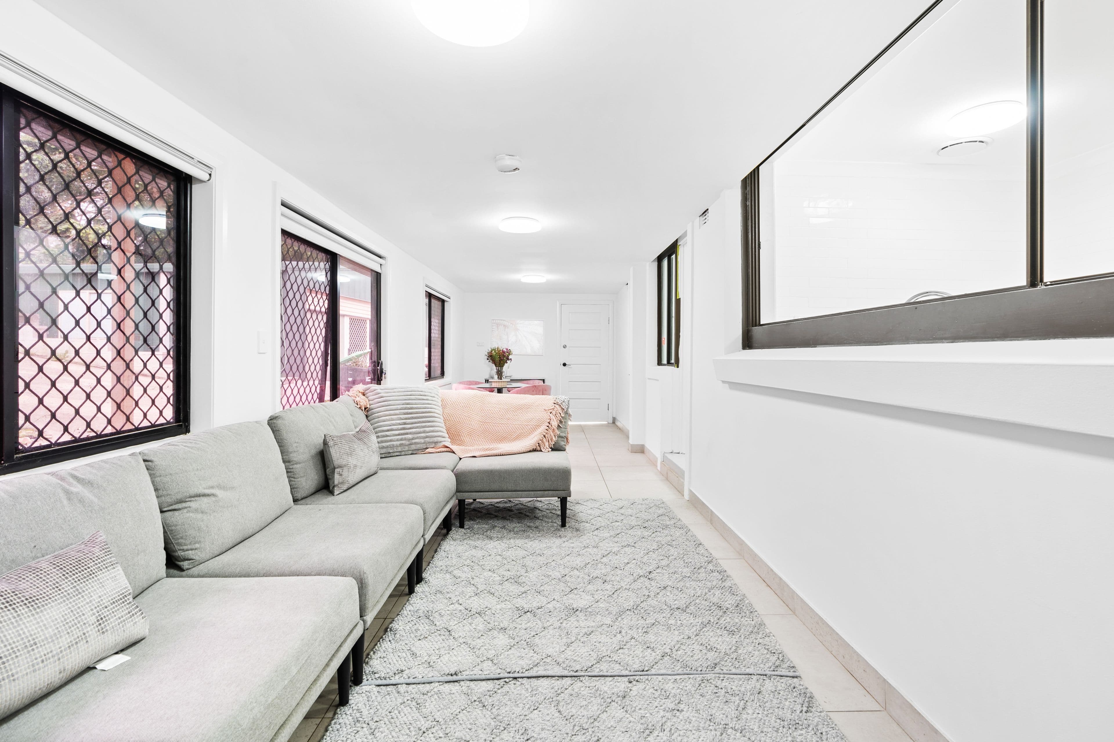 10 Winnall Place, Ashcroft NSW 2168, Ashcroft - Thumbnail 2