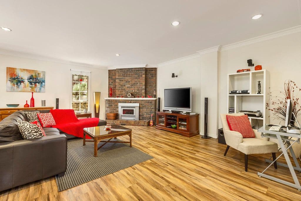 9 Mossdale Court, Templestowe VIC 3106, Templestowe - Thumbnail 2