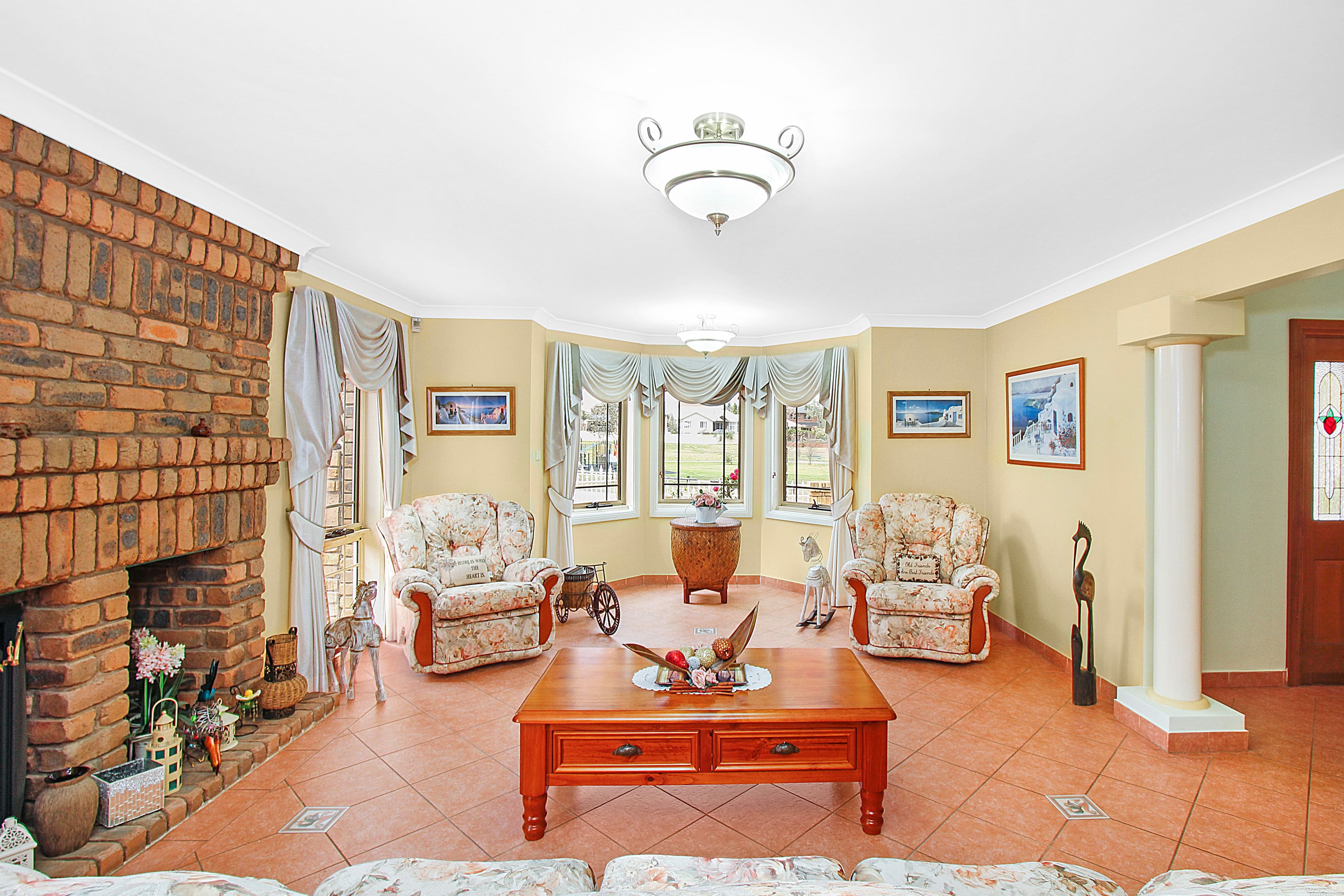 72 Heysen Street, Abbotsbury - Thumbnail 3