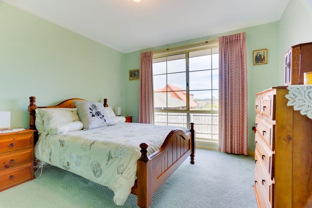 24 Delta Avenue, YOUNGTOWN TAS 7249, Youngtown - Thumbnail 2