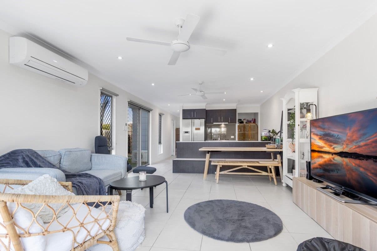 5 Blue Mountains Crescent, Fitzgibbon QLD 4018, Fitzgibbon - Thumbnail 2