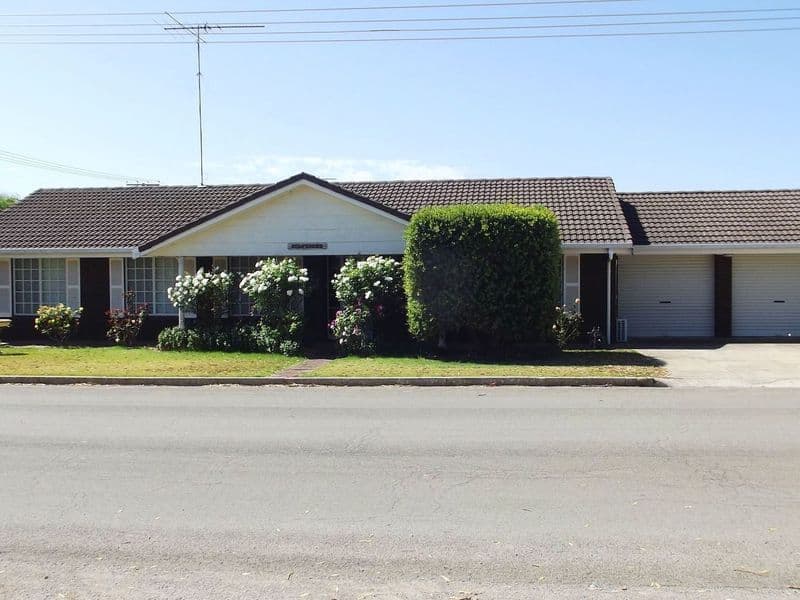 4 South Terrace, Minlaton SA 5575, Minlaton - Image 1