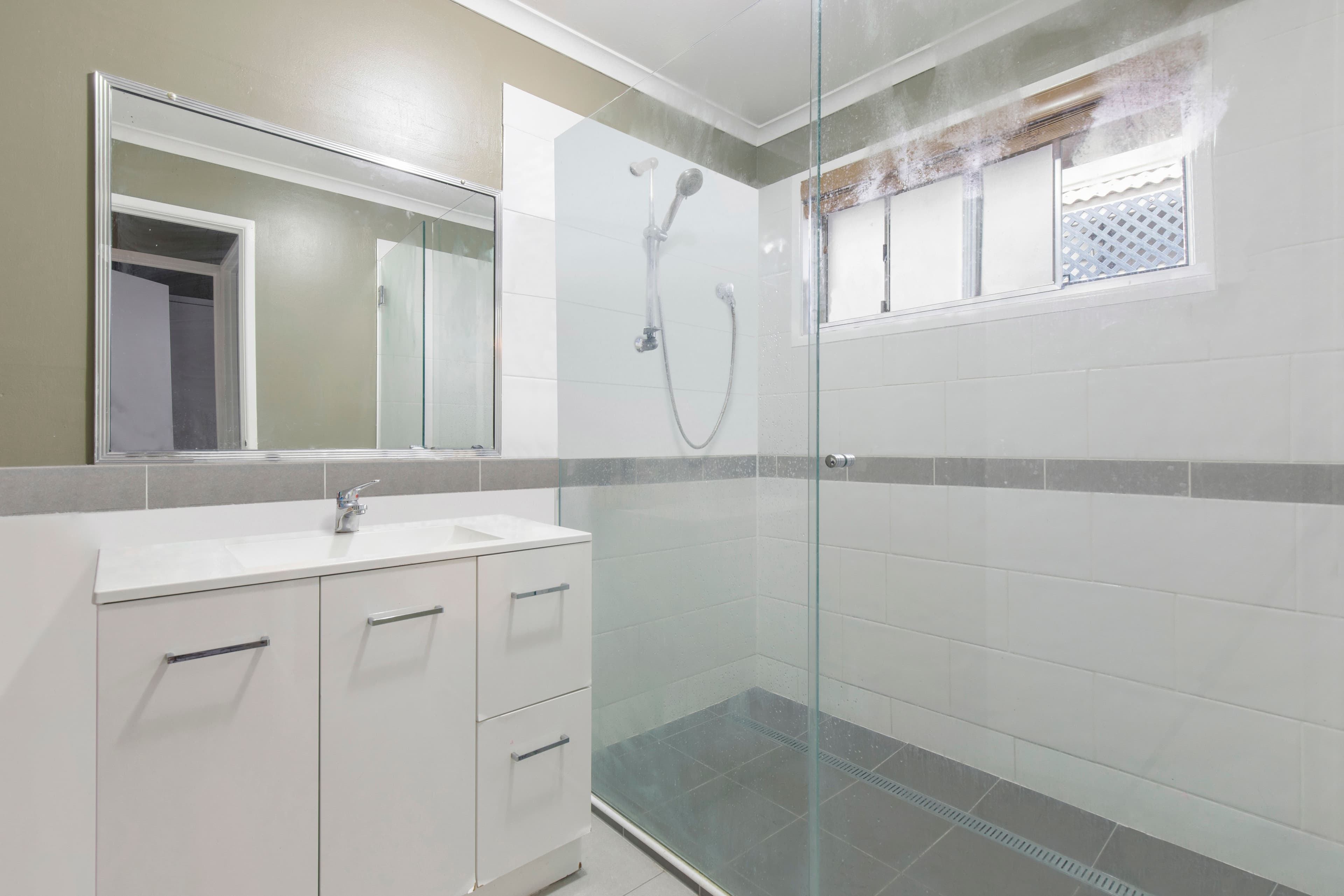 35 Paget Street, Mooloolah Valley QLD 4553, Mooloolah Valley - Thumbnail 3