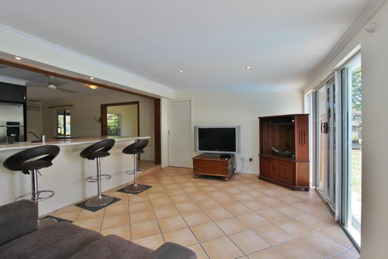 46 Clinton Street, Yorkeys Knob QLD 4878, Yorkeys Knob - Thumbnail 6