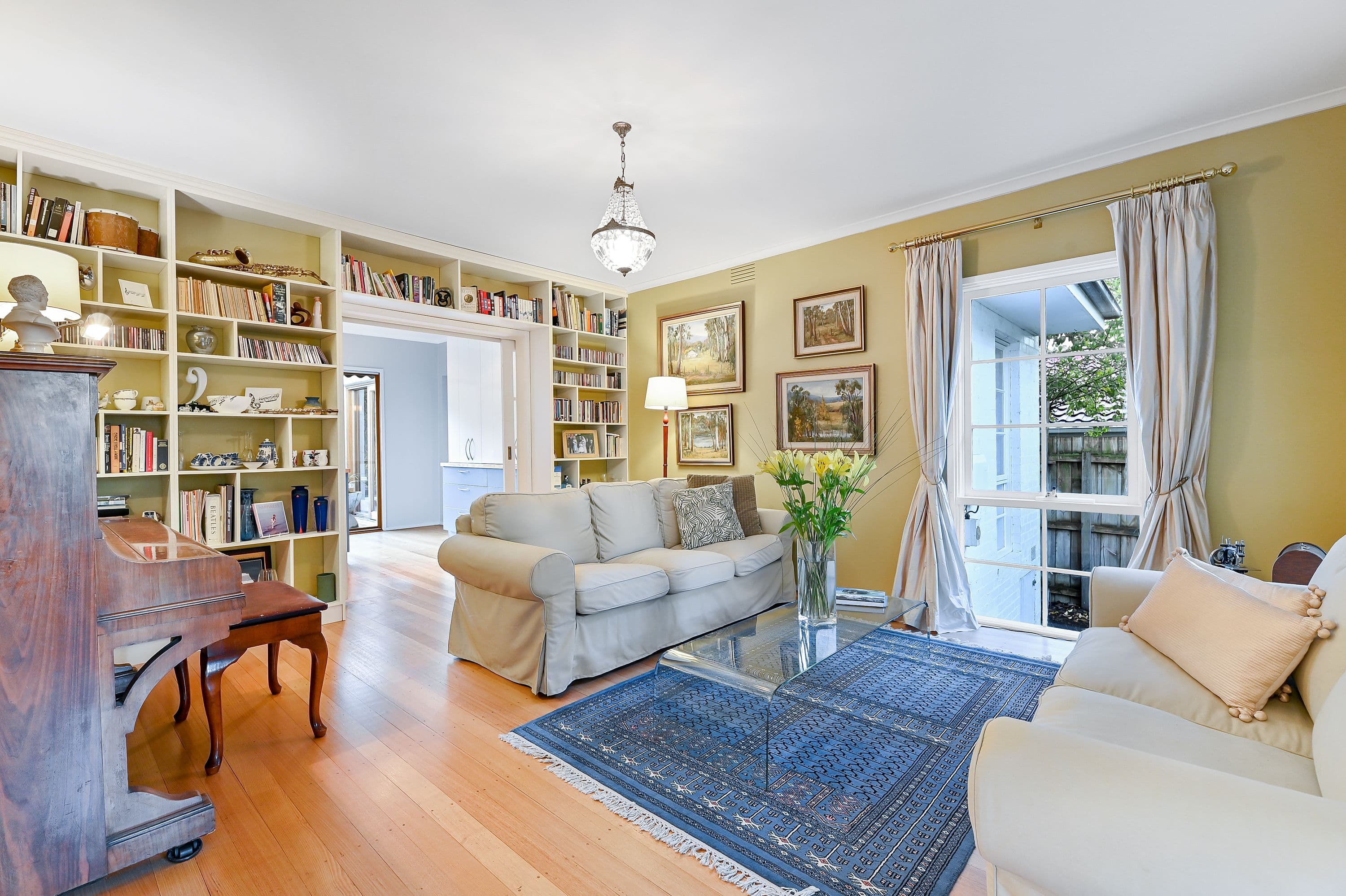 44 Torwood Avenue, Glen Waverley VIC 3150, Glen Waverley - Thumbnail 2