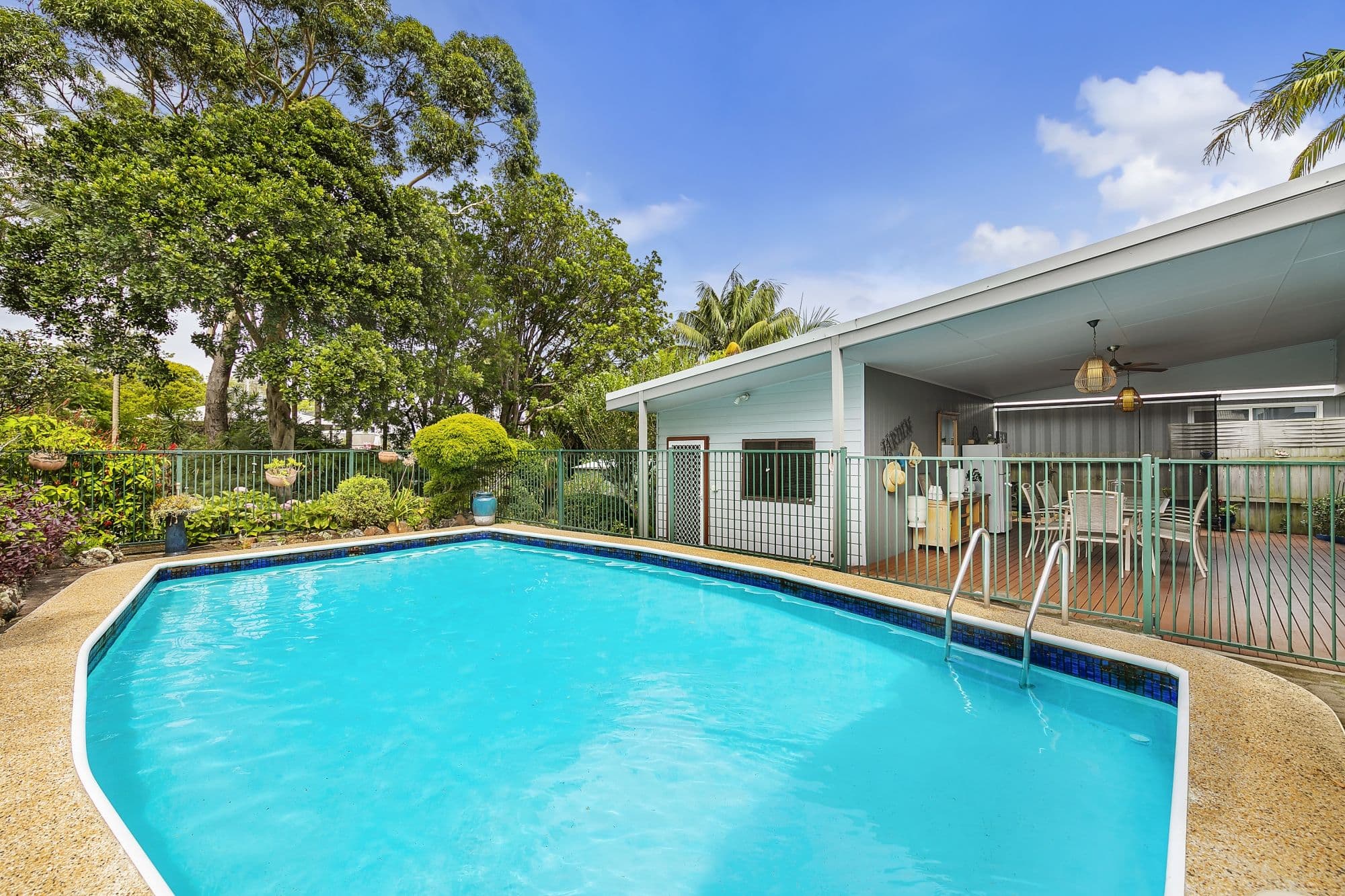 11 Keats Avenue, Bateau Bay - Image 1