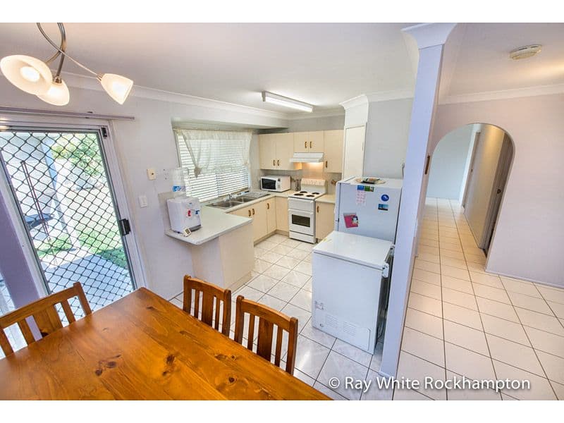 59 Bean Avenue, PARKHURST QLD 4702, Parkhurst - Thumbnail 4