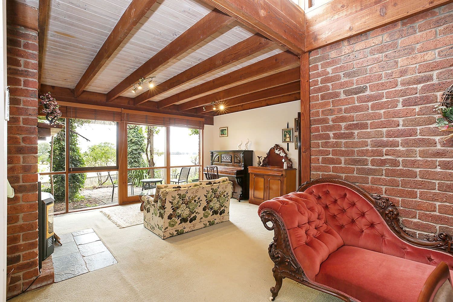 8 Clarke Street, Camperdown VIC 3260, Camperdown - Thumbnail 3