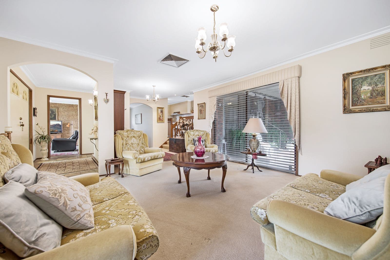 24 Lascelle Drive, Vermont South VIC 3133, Vermont South - Thumbnail 2