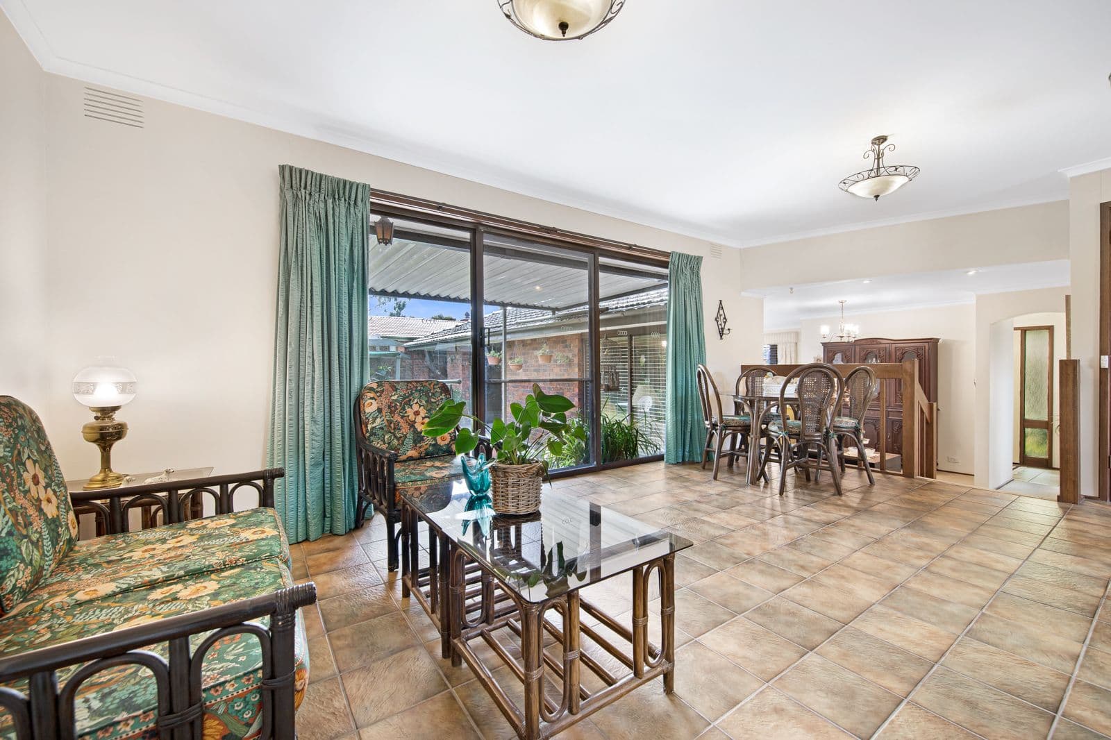 24 Lascelle Drive, Vermont South VIC 3133, Vermont South - Thumbnail 3