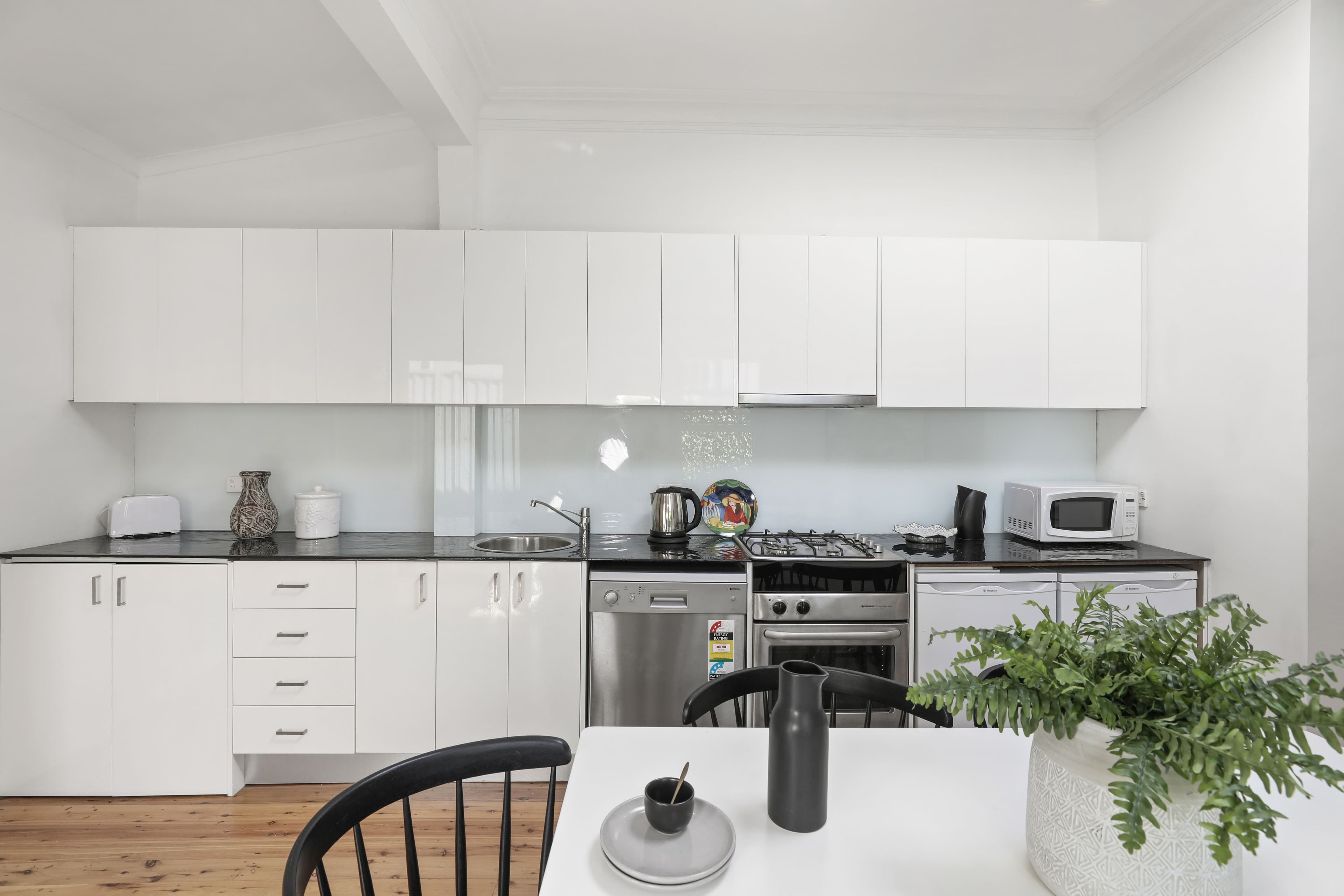 18 Wilford Street, Newtown - Thumbnail 3