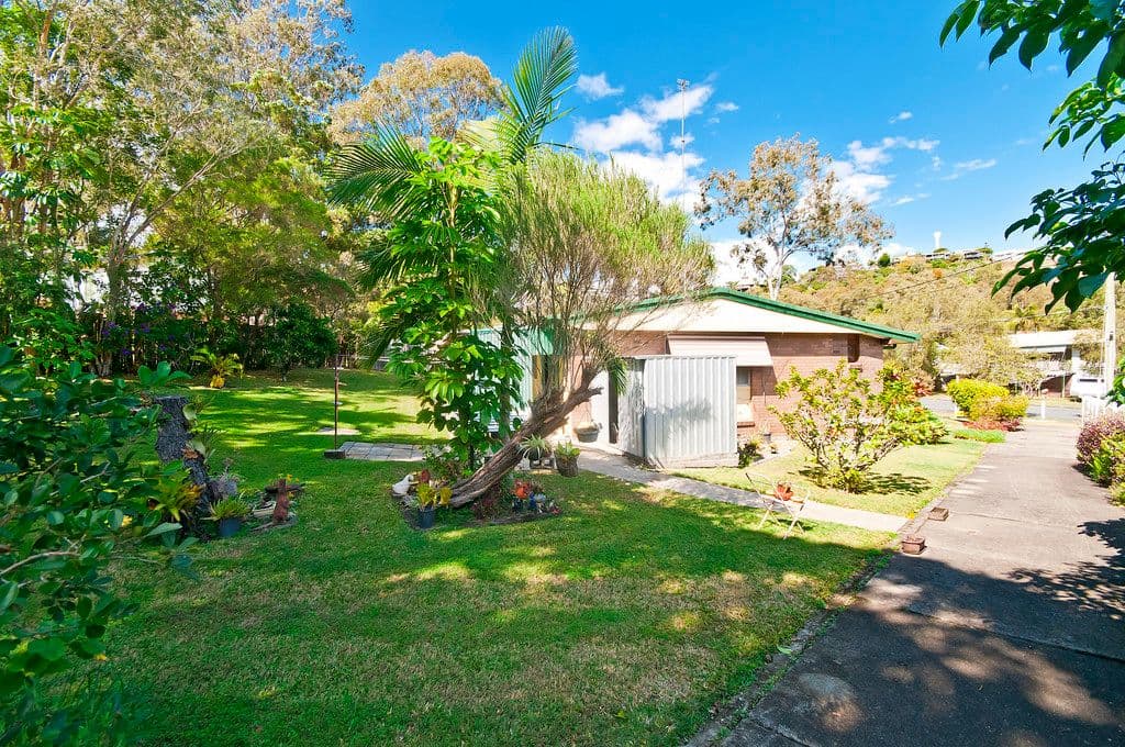 43 Bunyip Street, BURLEIGH HEADS QLD 4220, Burleigh Heads - Thumbnail 2