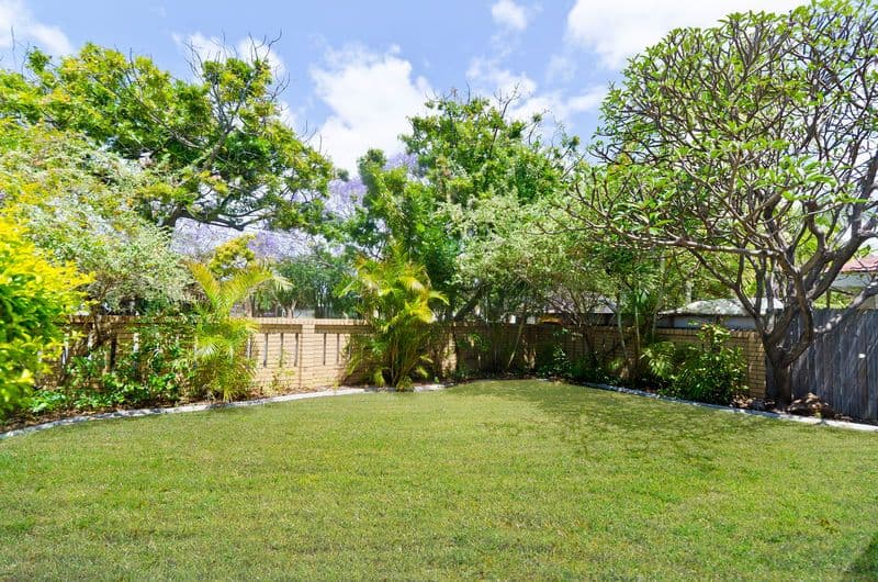 93 T E Peters Drive, BROADBEACH WATERS QLD 4218, Broadbeach Waters - Thumbnail 3