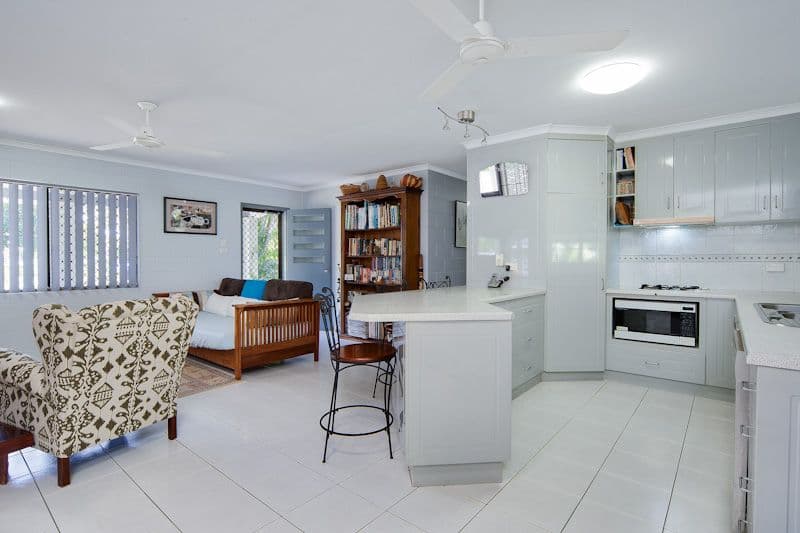 13 Lennon Street, WESTCOURT QLD 4870, Westcourt - Image 1