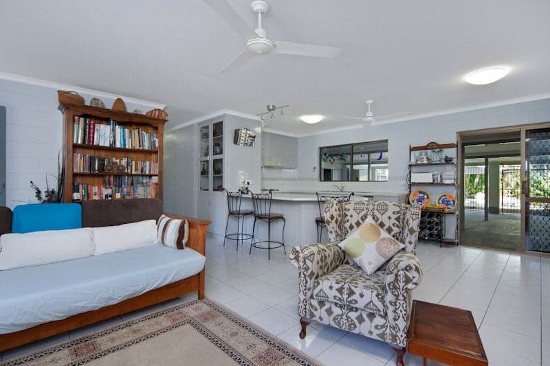 13 Lennon Street, WESTCOURT QLD 4870, Westcourt - Thumbnail 4