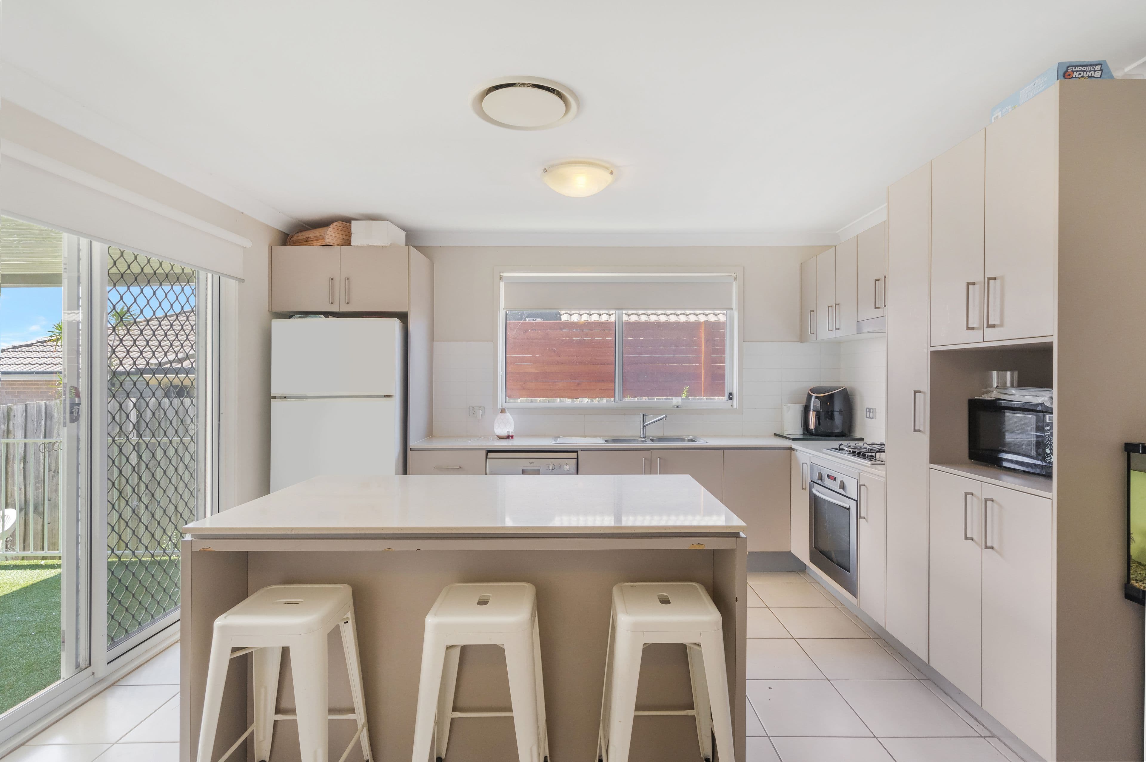 15 Longley Avenue, Elderslie NSW 2570, Elderslie - Thumbnail 3