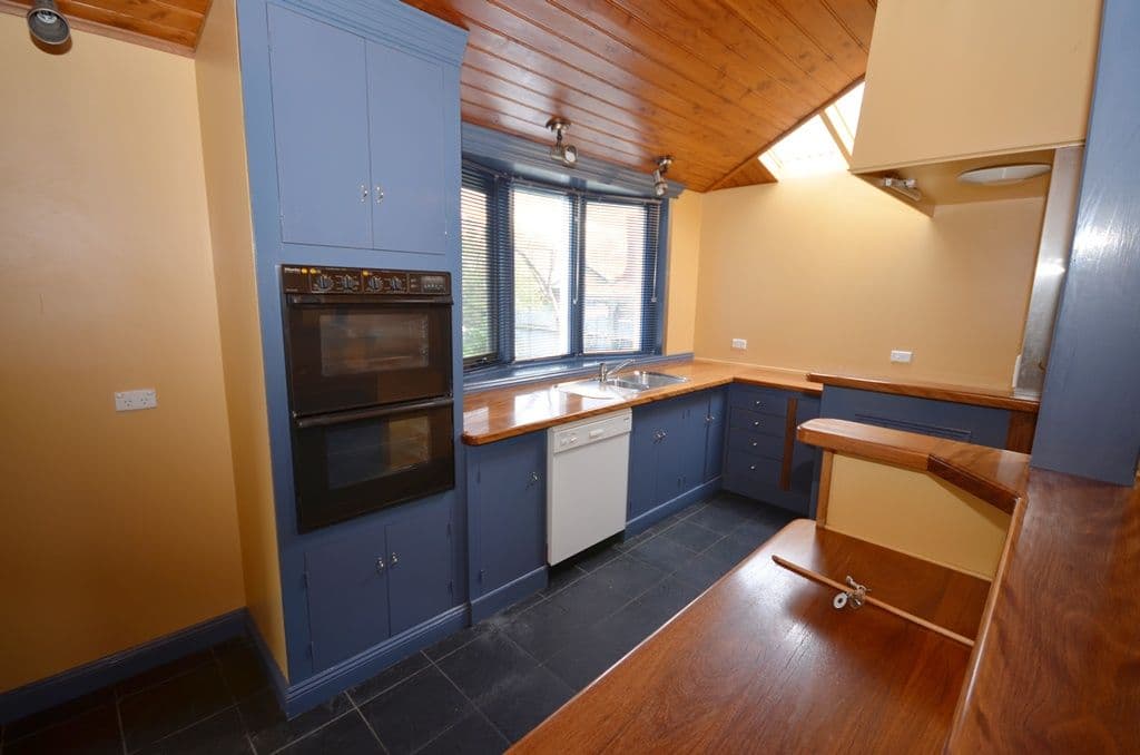 202 Cobden Street, MOUNT PLEASANT VIC 3350, Mount Pleasant - Thumbnail 5