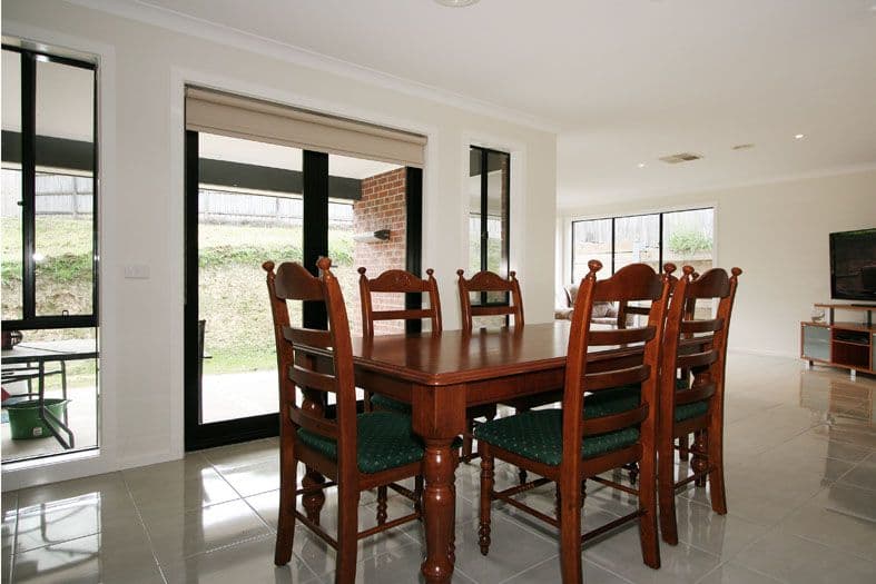 33 Larbert Road, MOOROOLBARK VIC 3138, Mooroolbark - Thumbnail 4