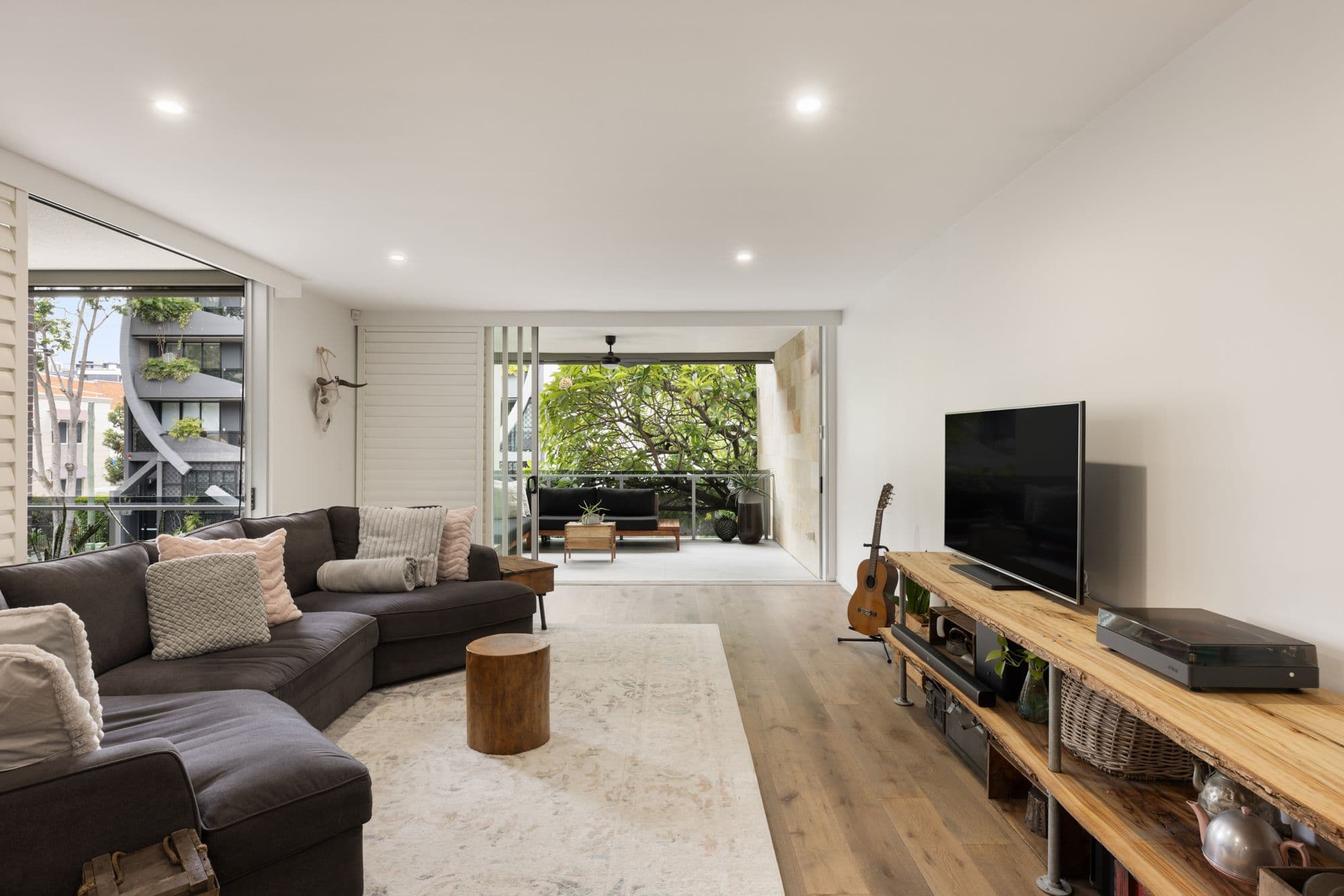 11 Helen Street, Teneriffe QLD 4005,  - Thumbnail 2