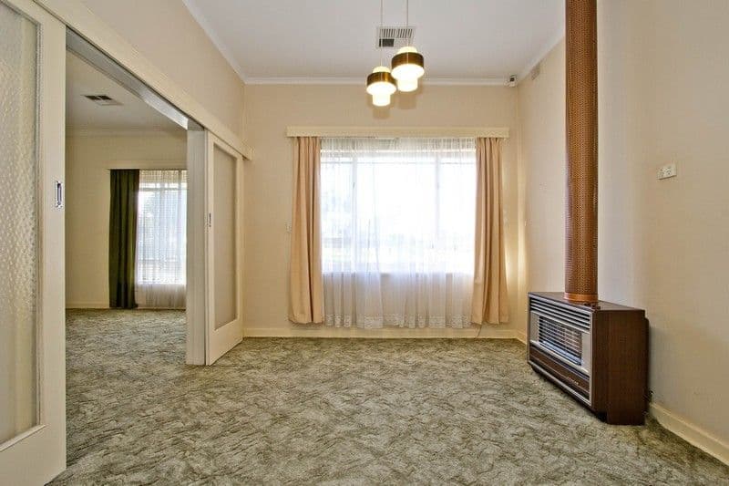 27 Leven Avenue, Seaton SA 5023, Seaton - Thumbnail 4