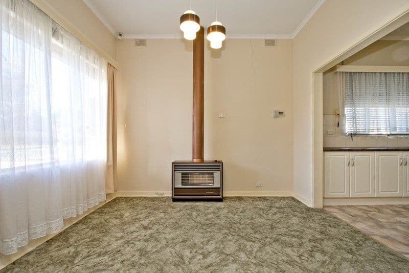 27 Leven Avenue, Seaton SA 5023, Seaton - Thumbnail 5