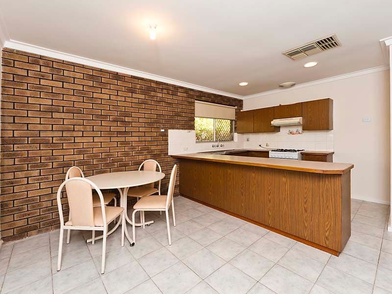 23 Ironbark Place, MADDINGTON WA 6109, Maddington - Thumbnail 2
