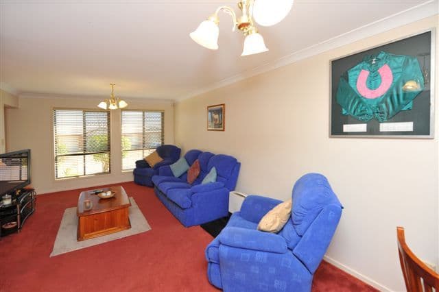 19  Biscay Crescent, GLENVALE QLD 4350, Glenvale - Thumbnail 8